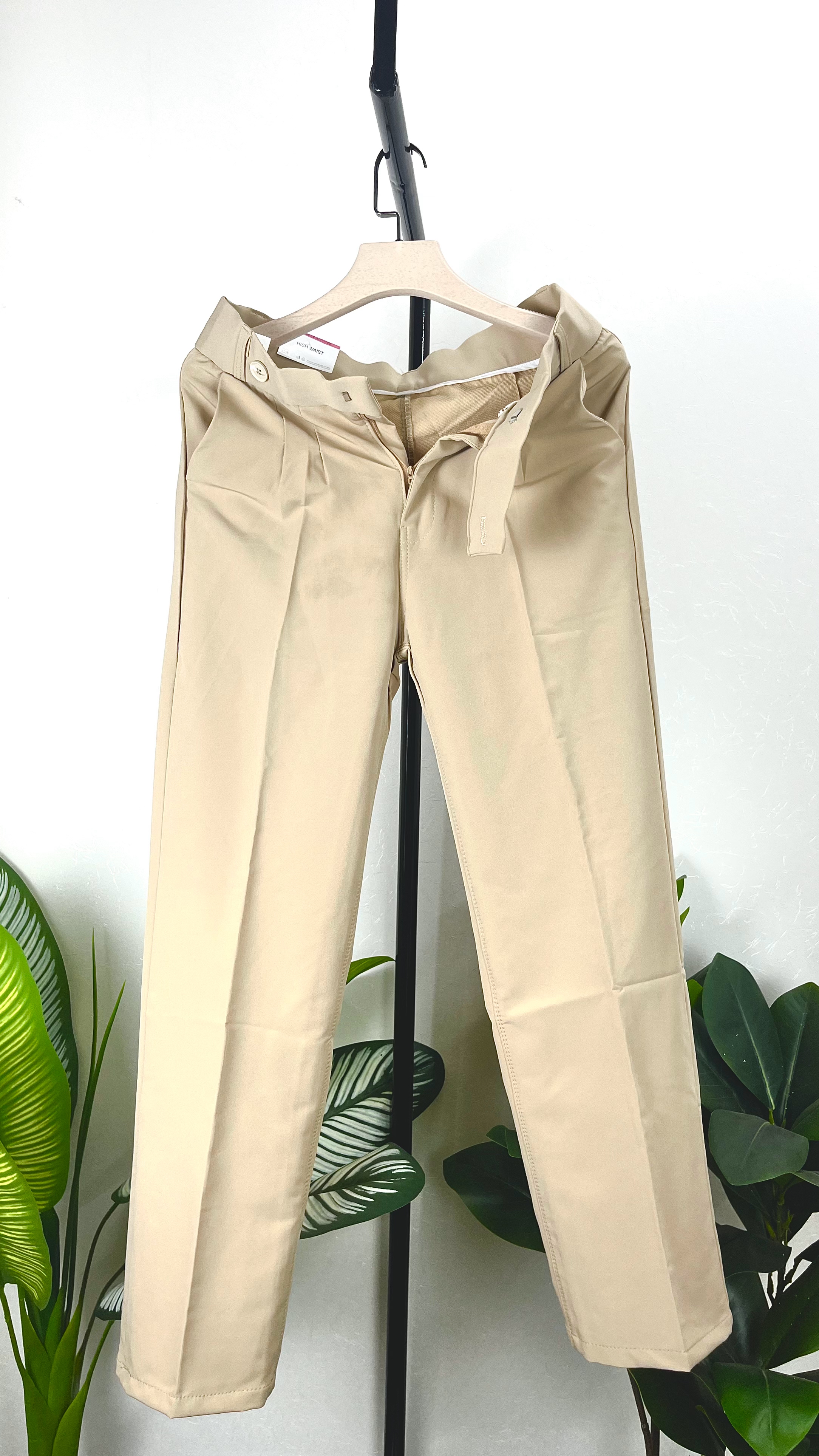 Korean-style baggy formal pants